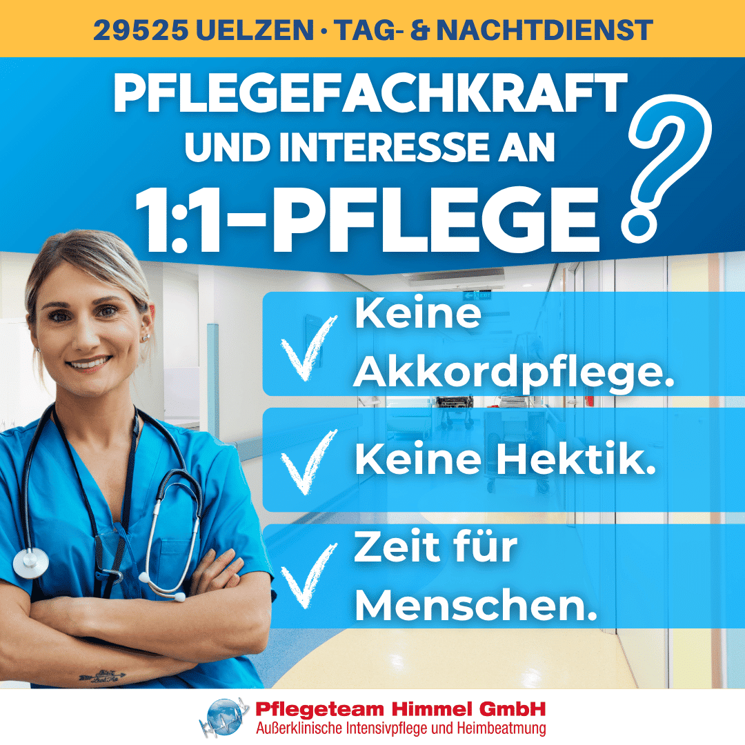 Pflegefachkraft Intensivpflege Uelzen: l&auml;chelnde Pflegekraft in blauer Dienstkleidung mit Stethoskop, Stellenanzeige Pflegeteam Himmel f&uuml;r 1:1-Pflege im Tag- und Nachtdienst.